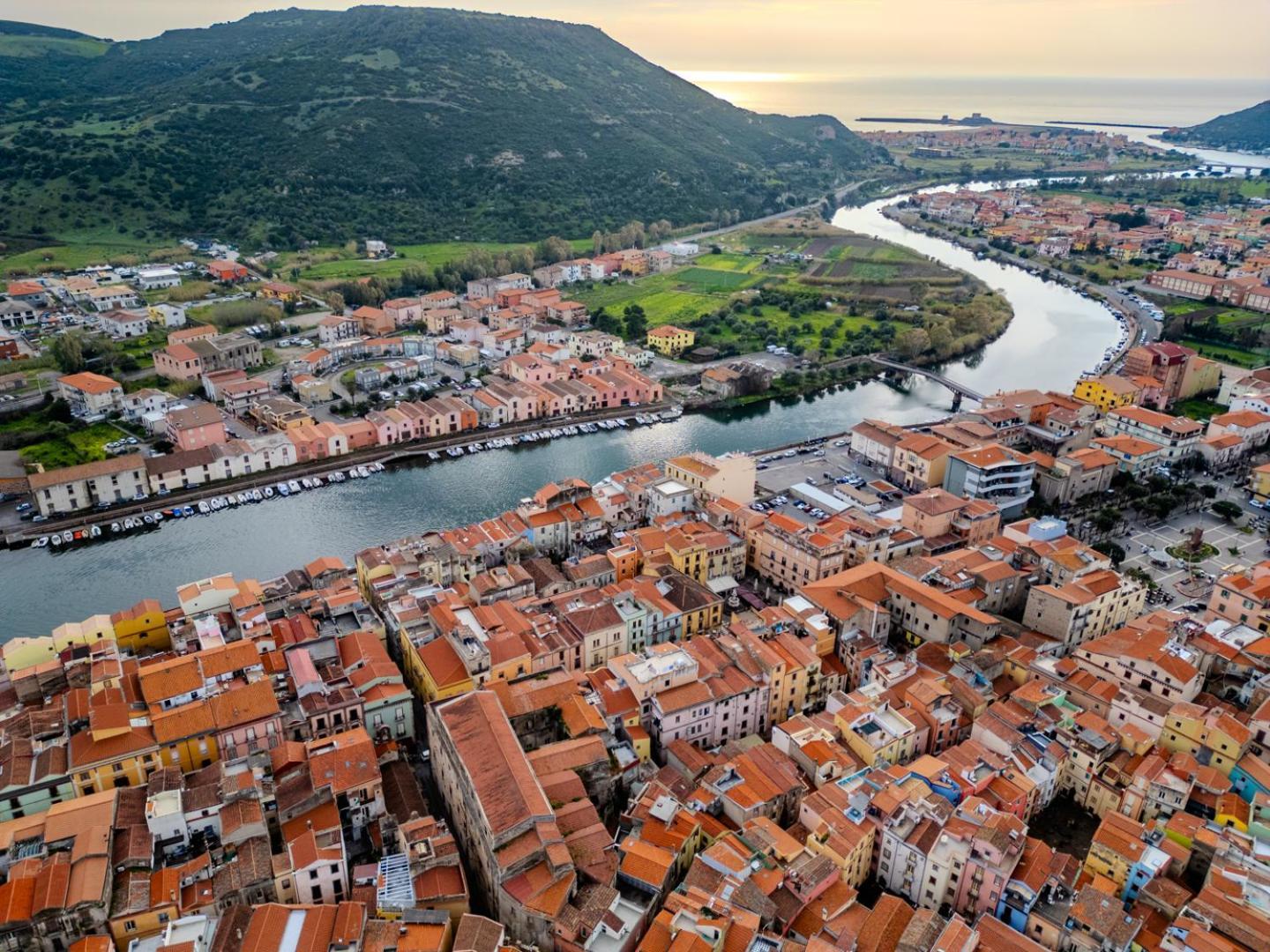 S'Apposentu - Un'Angolo Di Paradiso Con La Vista Sul Castello Bosa Esterno foto